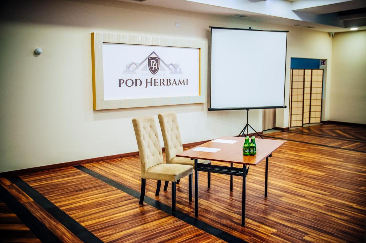 Pod Herbami Frysztak Dış mekan fotoğraf
